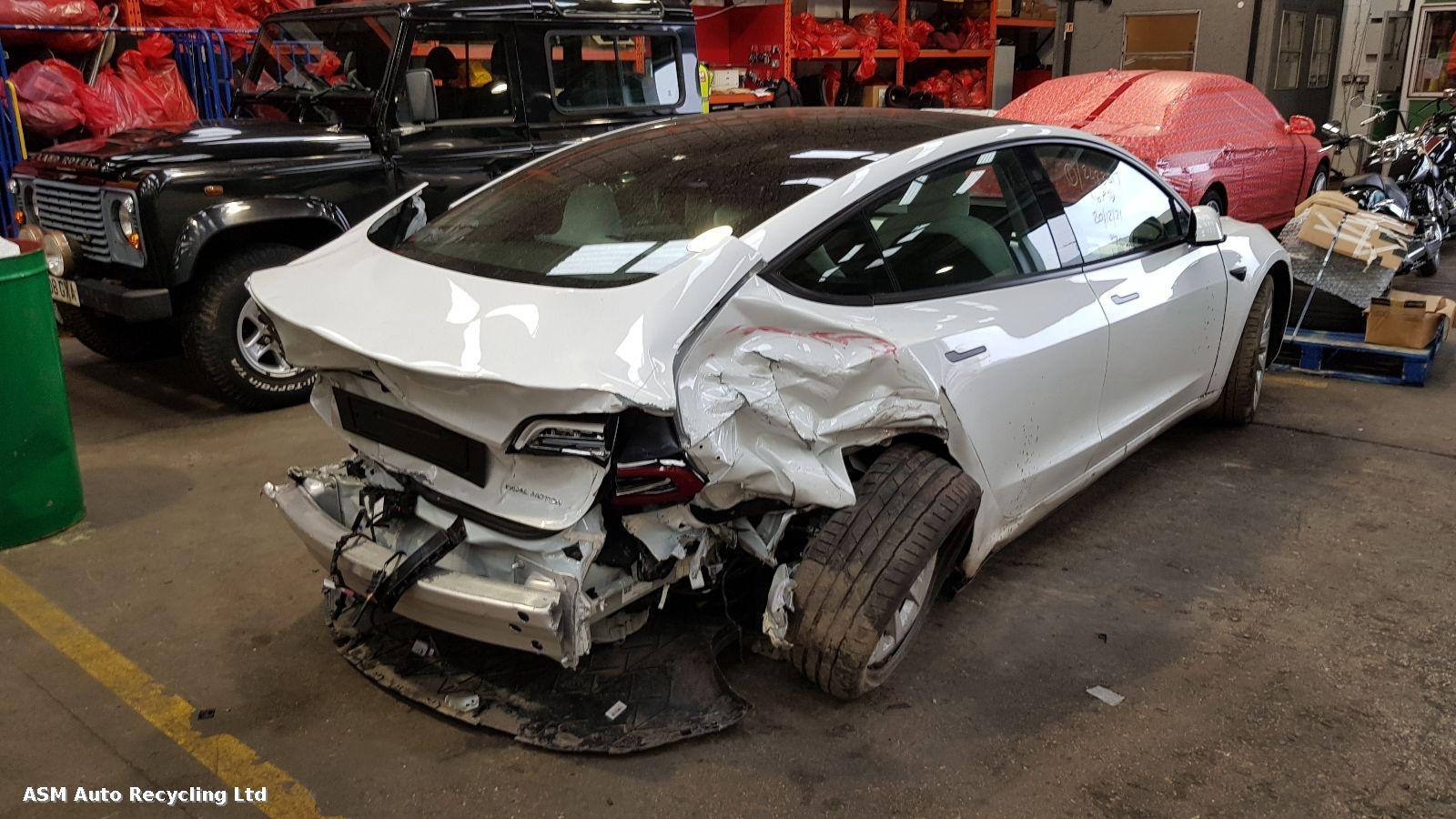 Tesla Model 3 2021 4 Door Saloon Breaking View Auto part Tesla Model 3 2021 4 Door Saloon Breaking