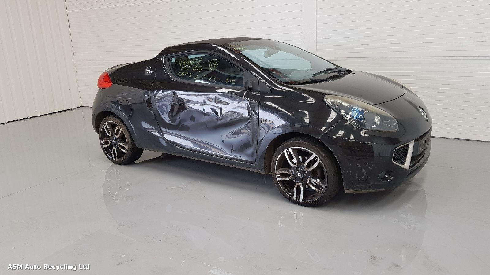 Renault Wind 2010 2 Door Convertible Breaking View Auto part Renault Wind 2010 2 Door Convertible Breaking