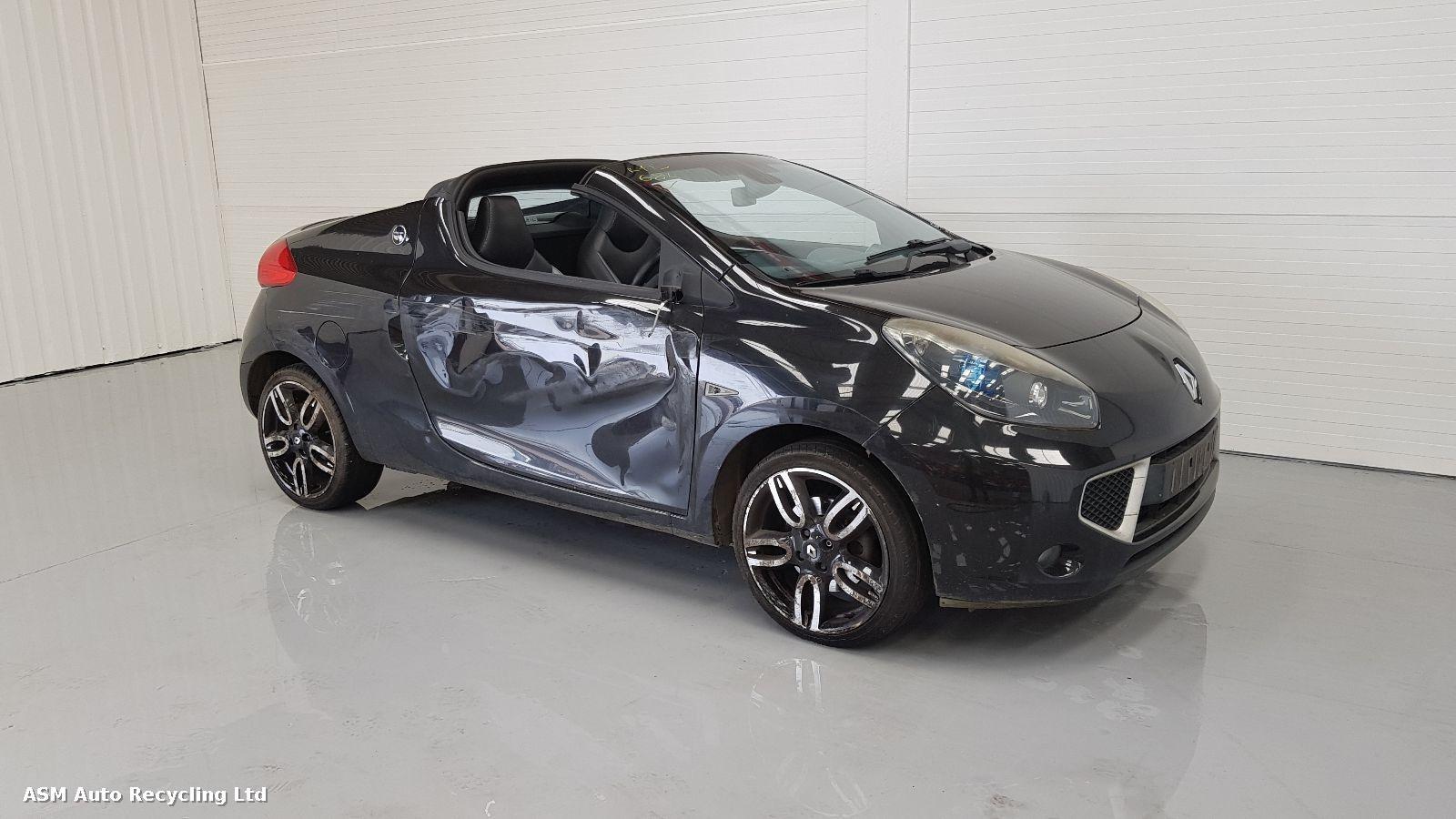 Image for a Renault Wind 2010 2 Door Convertible Breaking