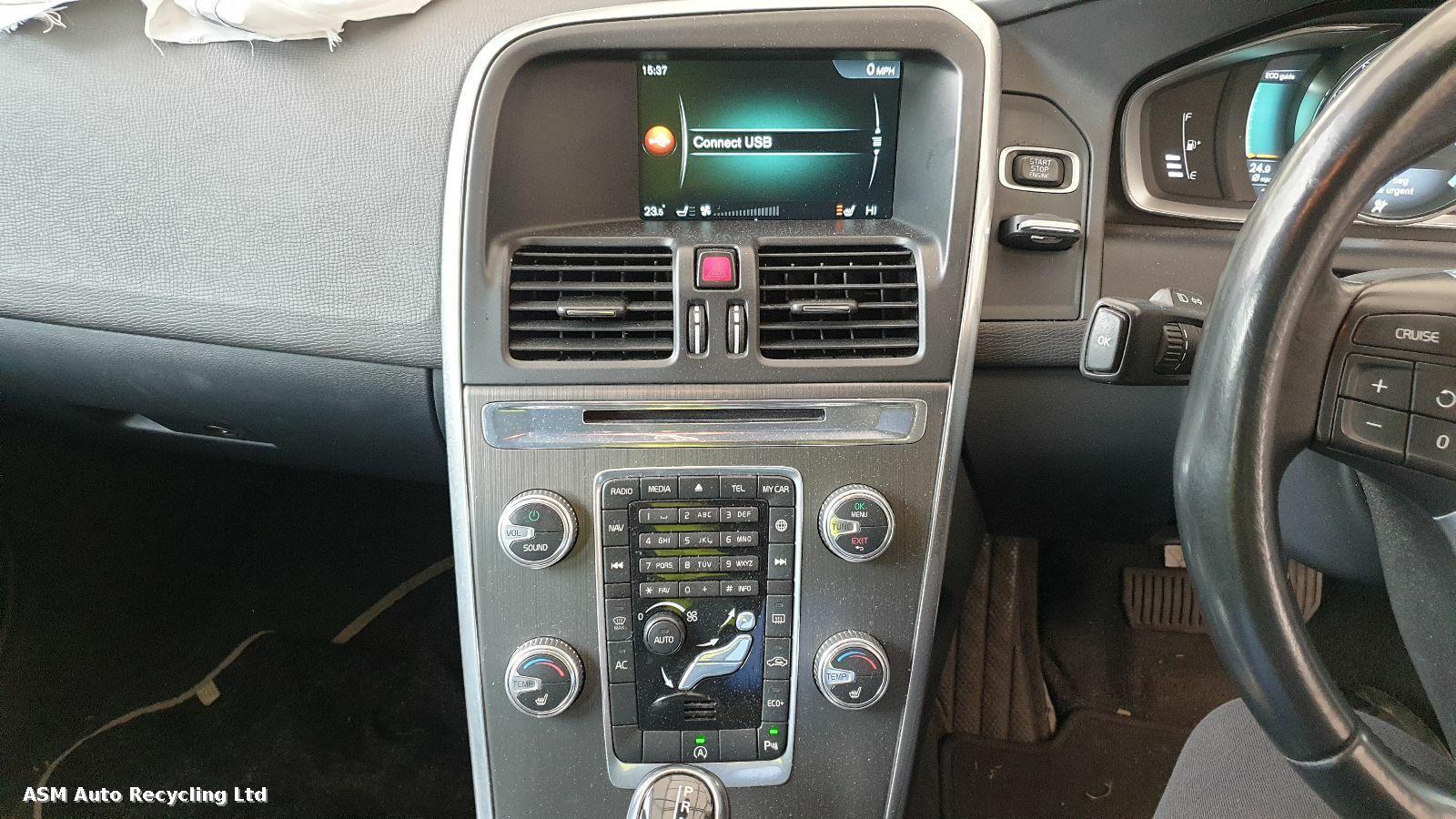 Volvo Xc60 2015 5 Door Estate Breaking View Auto part Volvo Xc60 2015 5 Door Estate Breaking
