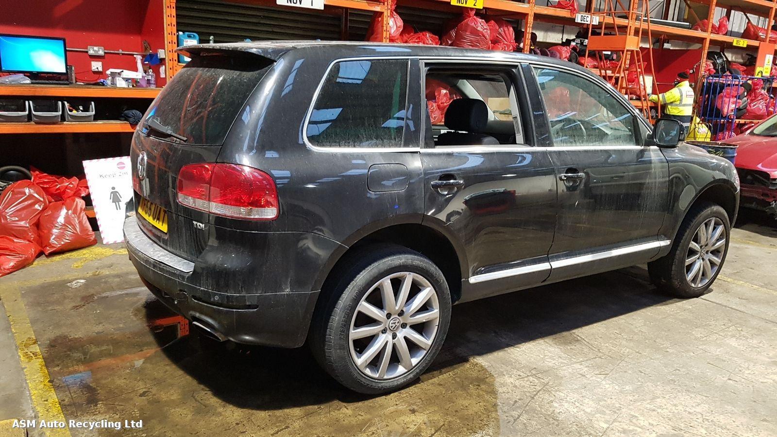 Volkswagen Touareg 2006 5 Door Estate Breaking View Auto part Volkswagen Touareg 2006 5 Door Estate Breaking