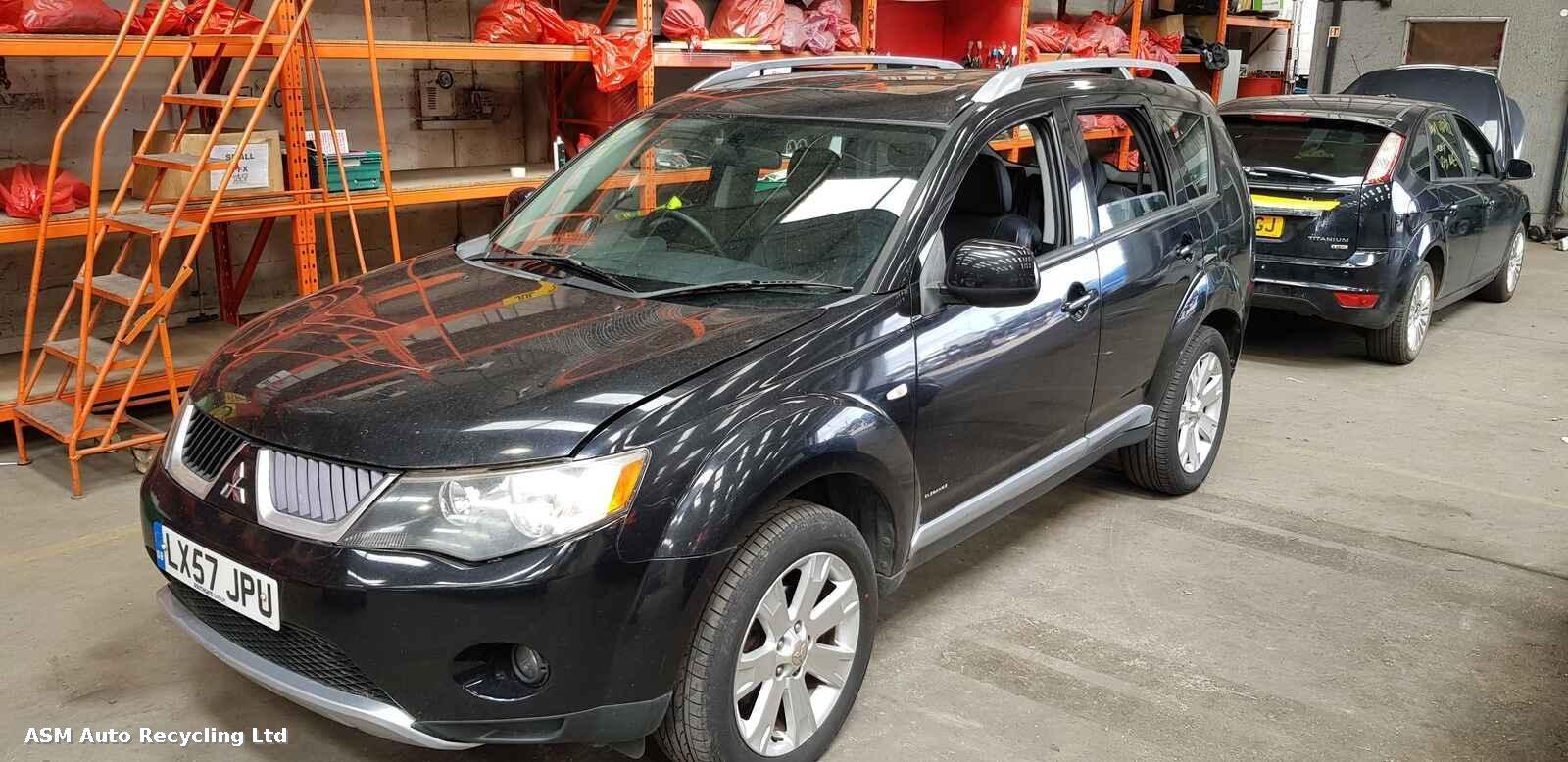 Mitsubishi Outlander 2007 5 Door Estate Breaking View Auto part Mitsubishi Outlander 2007 5 Door Estate Breaking