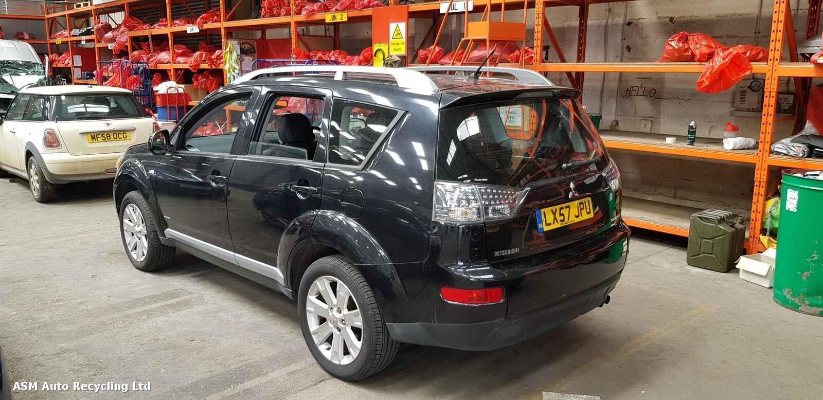 Mitsubishi Outlander 2007 5 Door Estate Breaking View Auto part Mitsubishi Outlander 2007 5 Door Estate Breaking