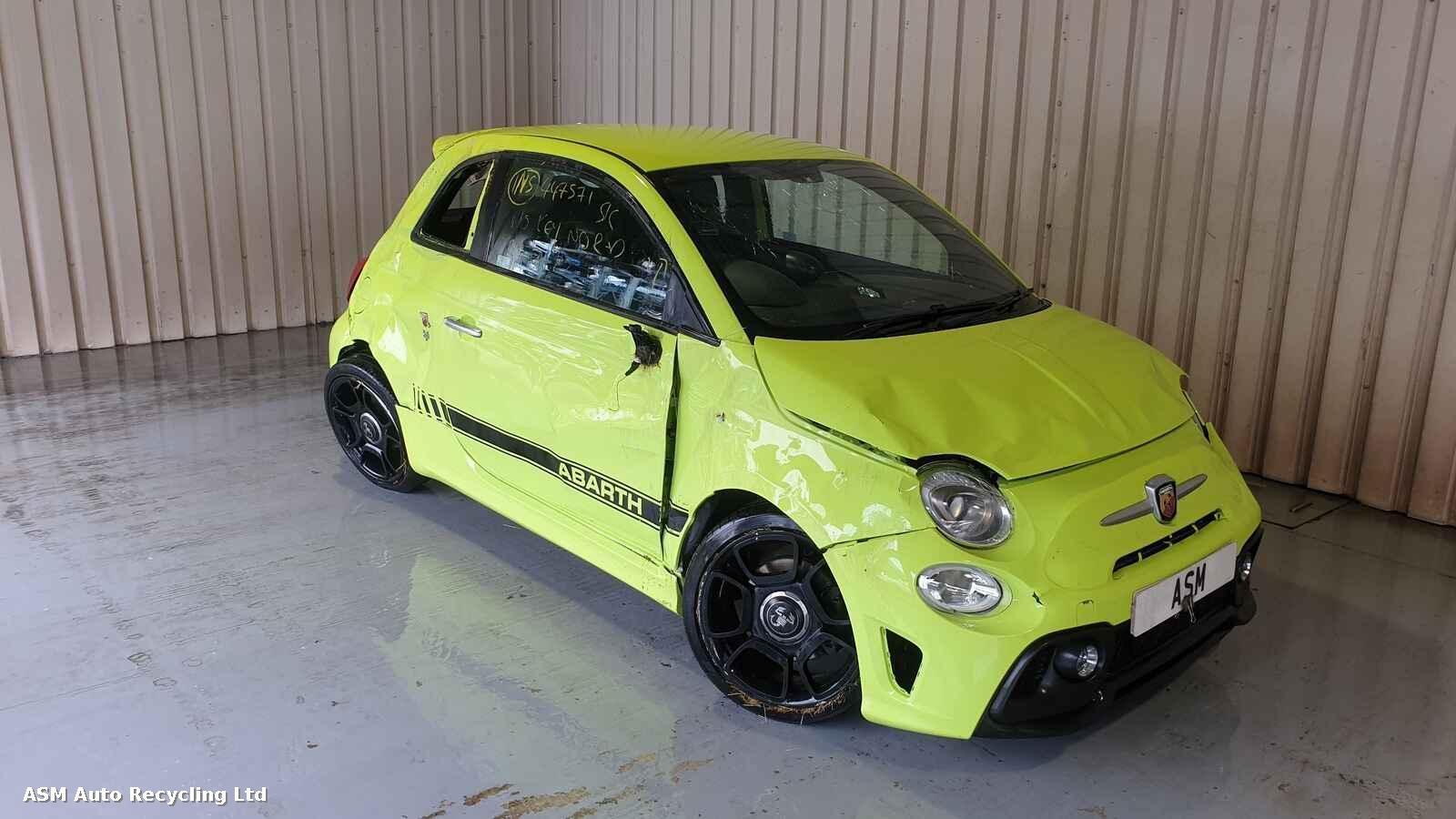 Image for a Fiat 500 2018 3 Door Hatchback Breaking