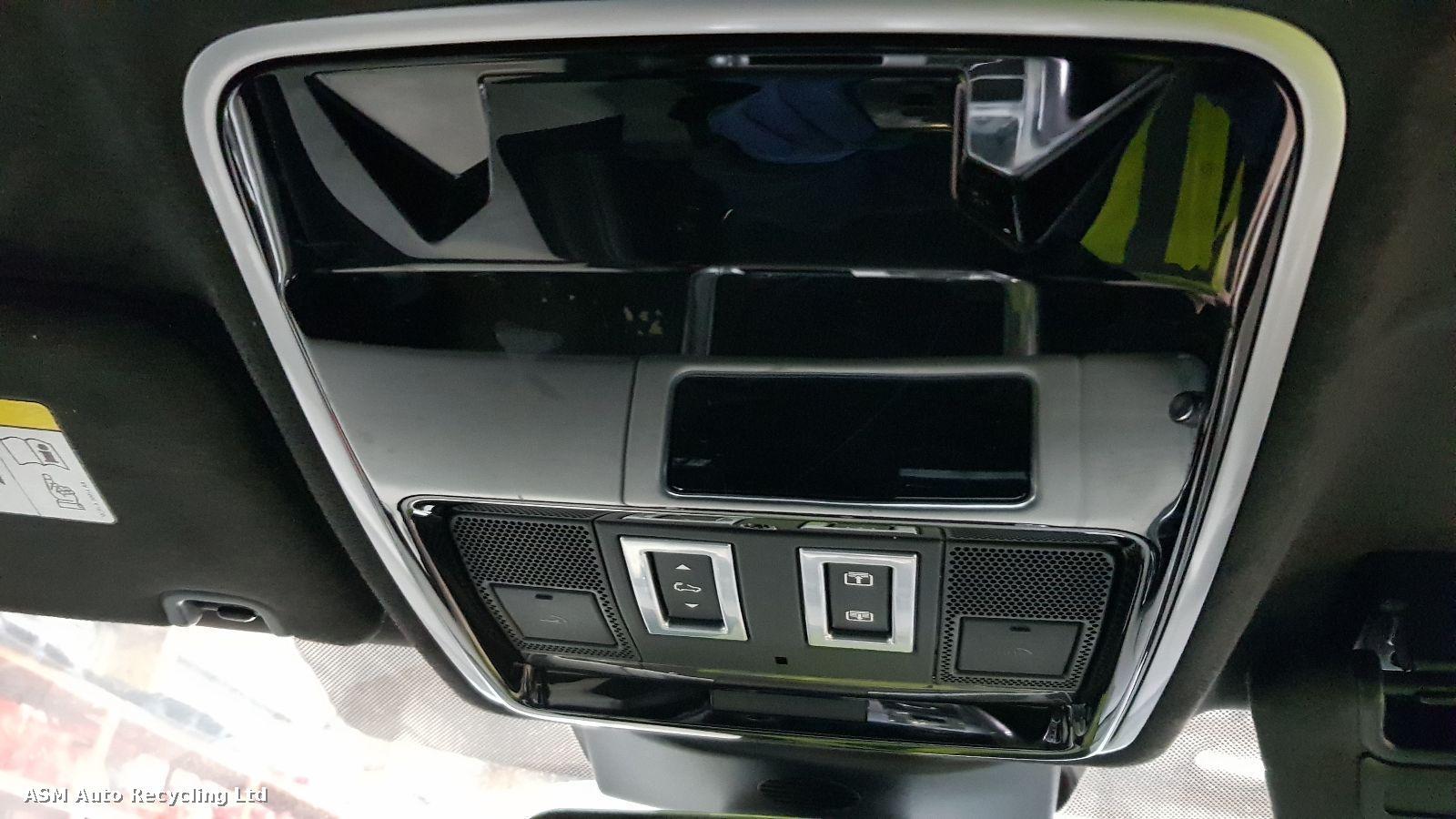Land Rover Range Rover Sport 2020 5 Door Estate Breaking View Auto part Land Rover Range Rover Sport 2020 5 Door Estate Breaking
