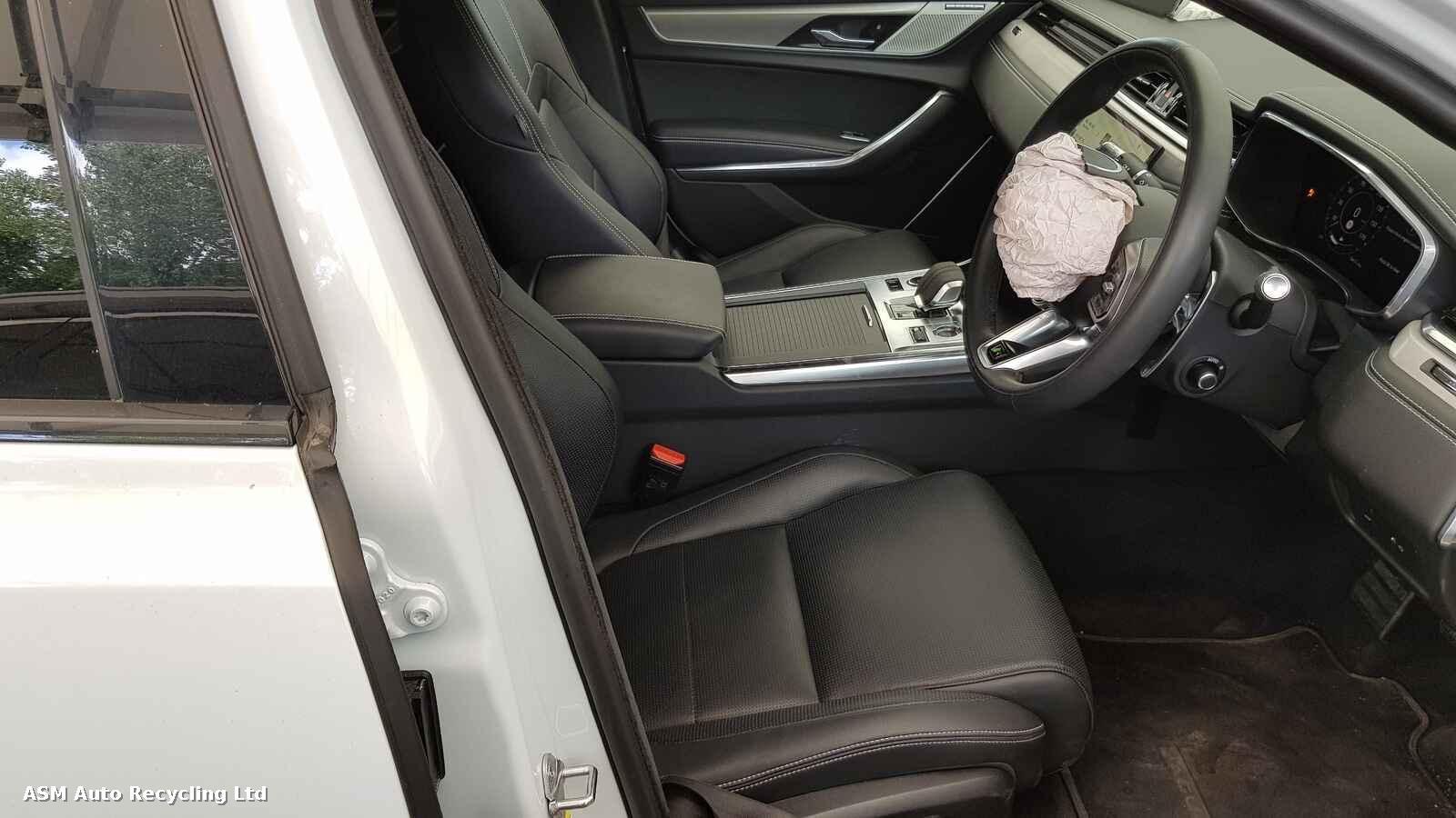 Jaguar Xf 2021 4 Door Saloon Breaking View Auto part Jaguar Xf 2021 4 Door Saloon Breaking