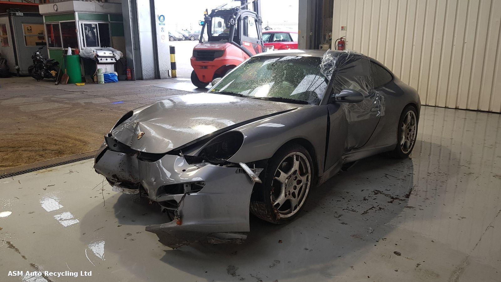 Porsche 911 2005 2 Door Coupe Breaking View Auto part Porsche 911 2005 2 Door Coupe Breaking