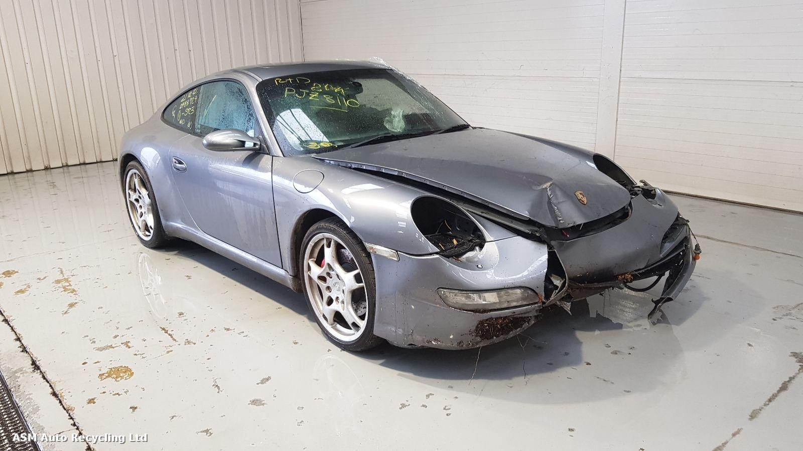 Image for a Porsche 911 2005 2 Door Coupe Breaking