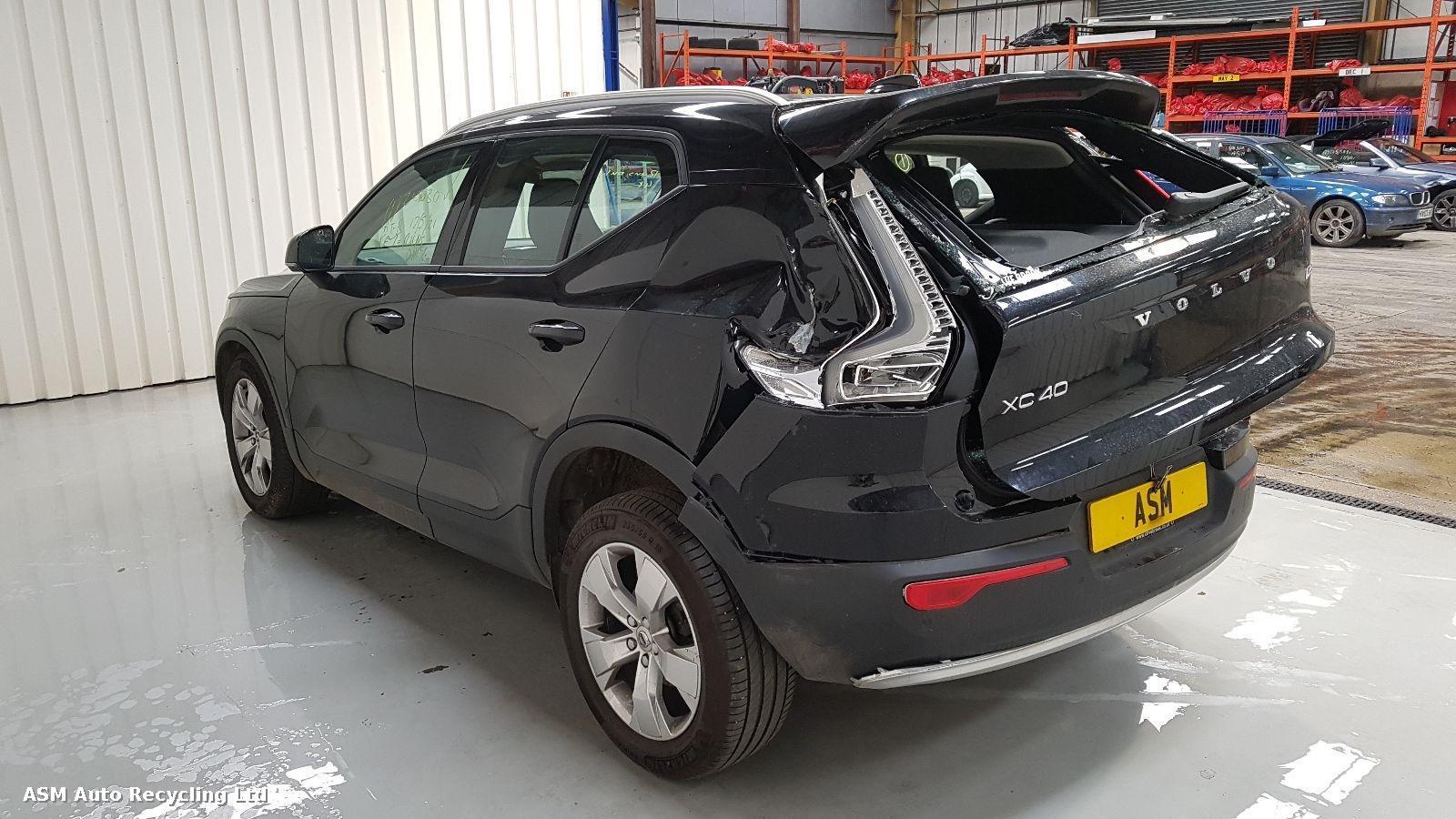 View Auto part Volvo Xc40 2020 5 Door Estate Breaking