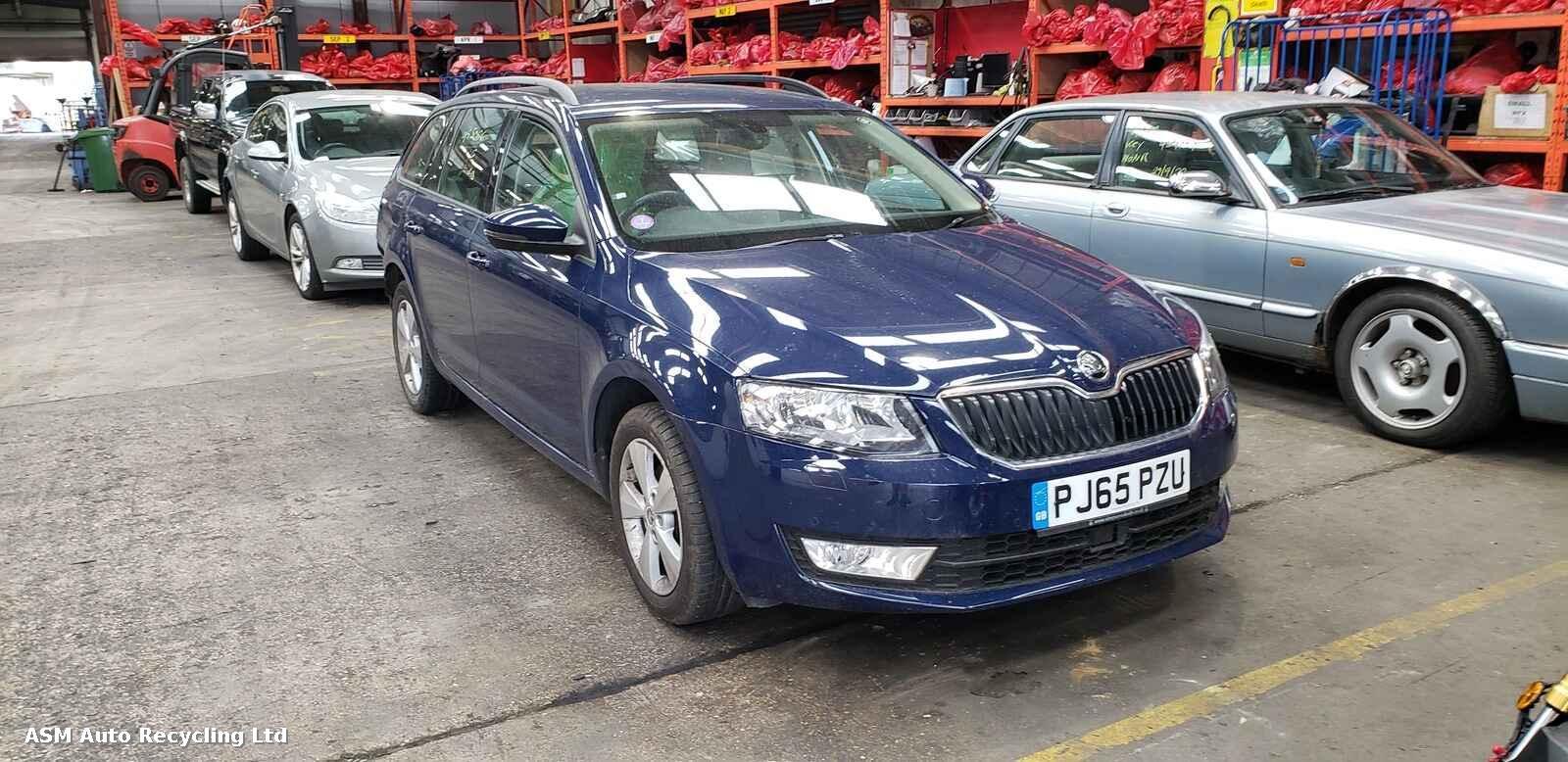 Image for a Skoda Octavia 2015 5 Door Estate Breaking