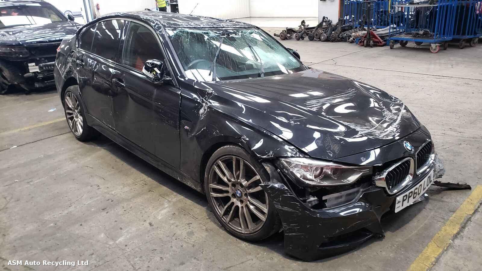 Image for a Bmw 3 Series 2015 4 Door Saloon Breaking