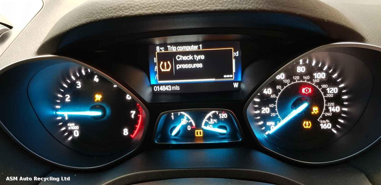 View Auto part Ford Kuga 2018 5 Door Hatchback Breaking
