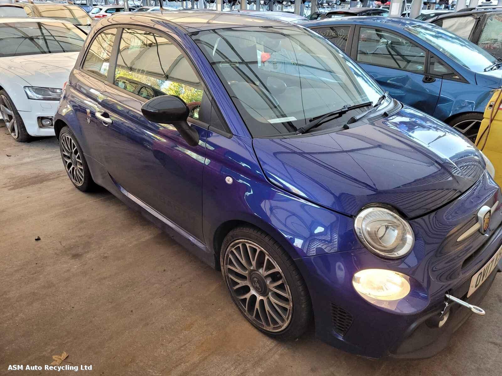 Image for a Fiat 500 2017 3 Door Hatchback Breaking