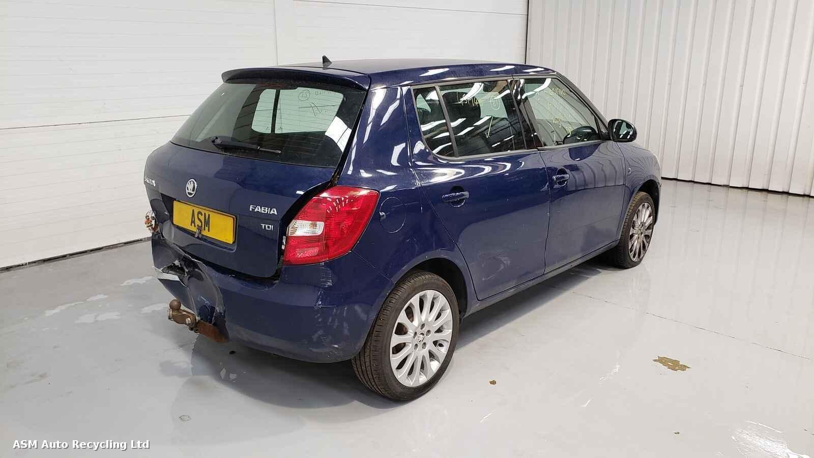 View Auto part Skoda Fabia 2013 5 Door Hatchback Breaking