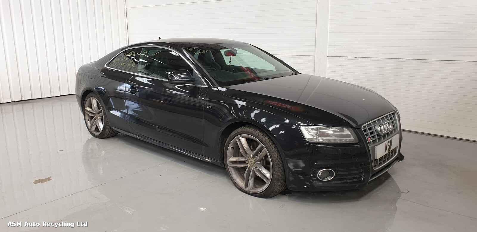 Image for a Audi A5 2007 2 Door Coupe Breaking
