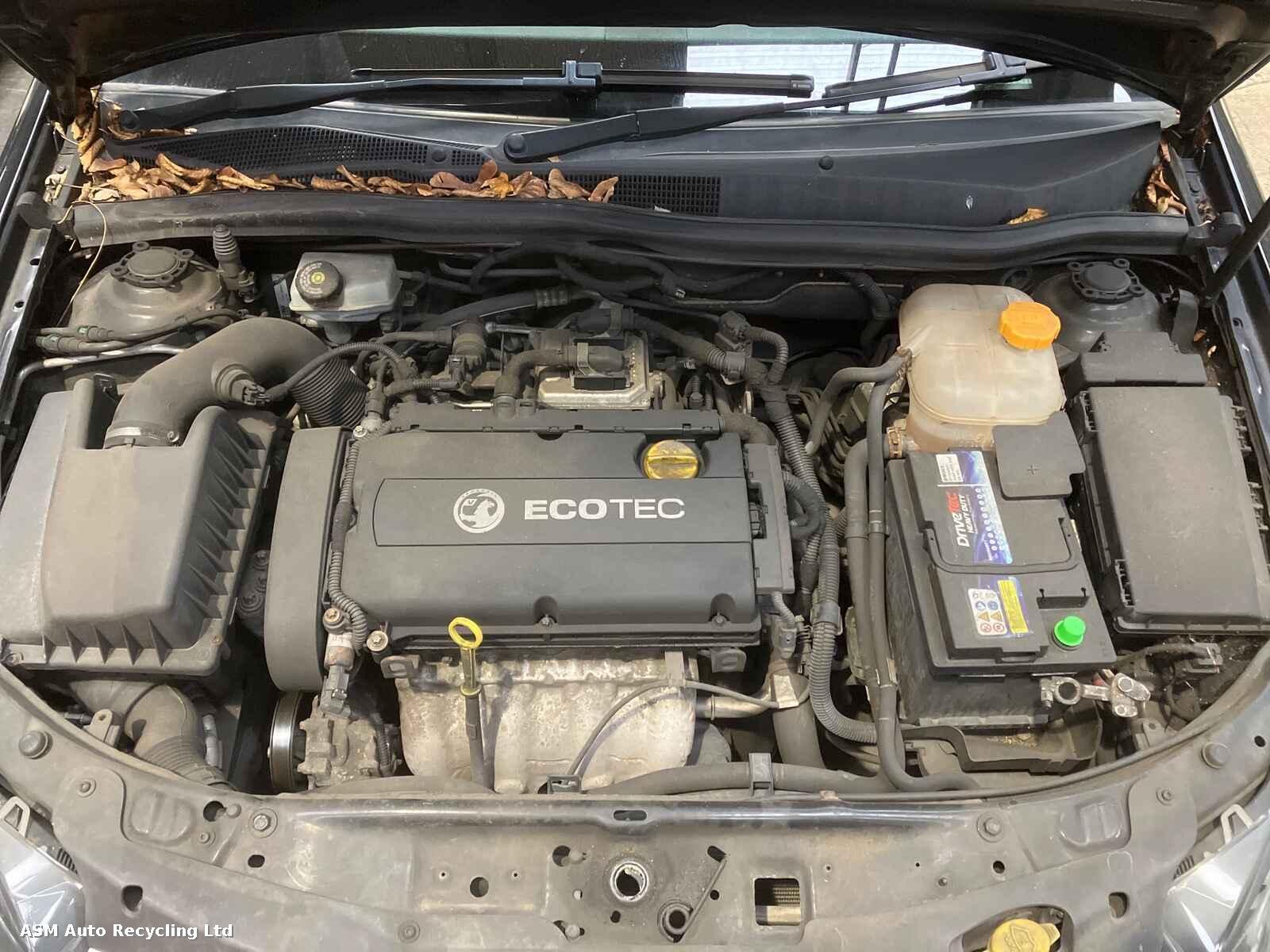 View Auto part Vauxhall Astra 2010 2 Door Convertible Breaking