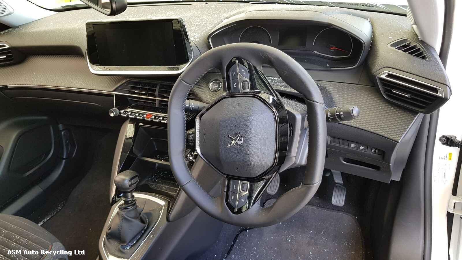View Auto part Peugeot 2008 2022 5 Door Hatchback Breaking