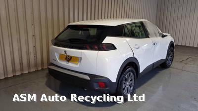 View Auto part Peugeot 2008 2022 5 Door Hatchback Breaking