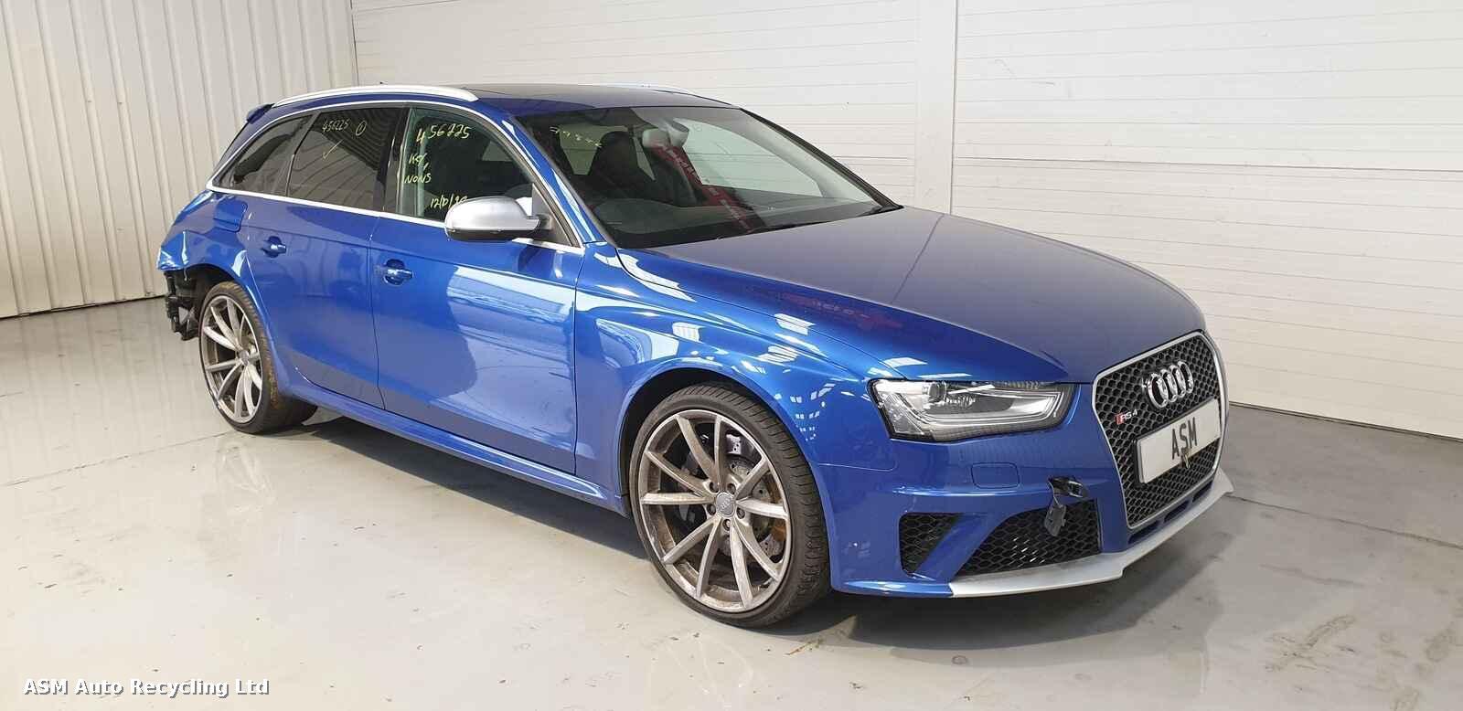 Image for a Audi A4 2014 5 Door Estate Breaking