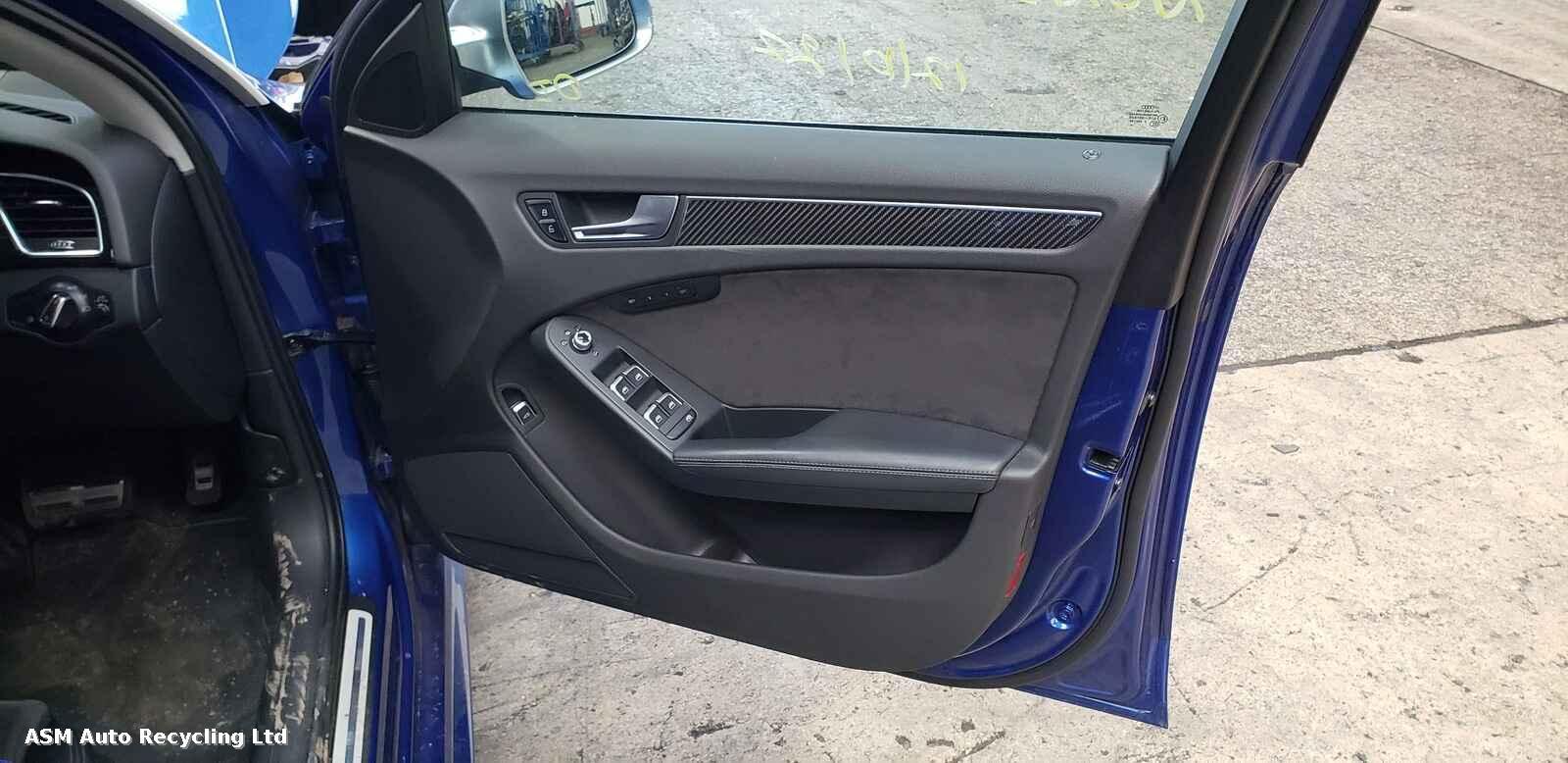 Audi A4 2014 5 Door Estate Breaking View Auto part Audi A4 2014 5 Door Estate Breaking