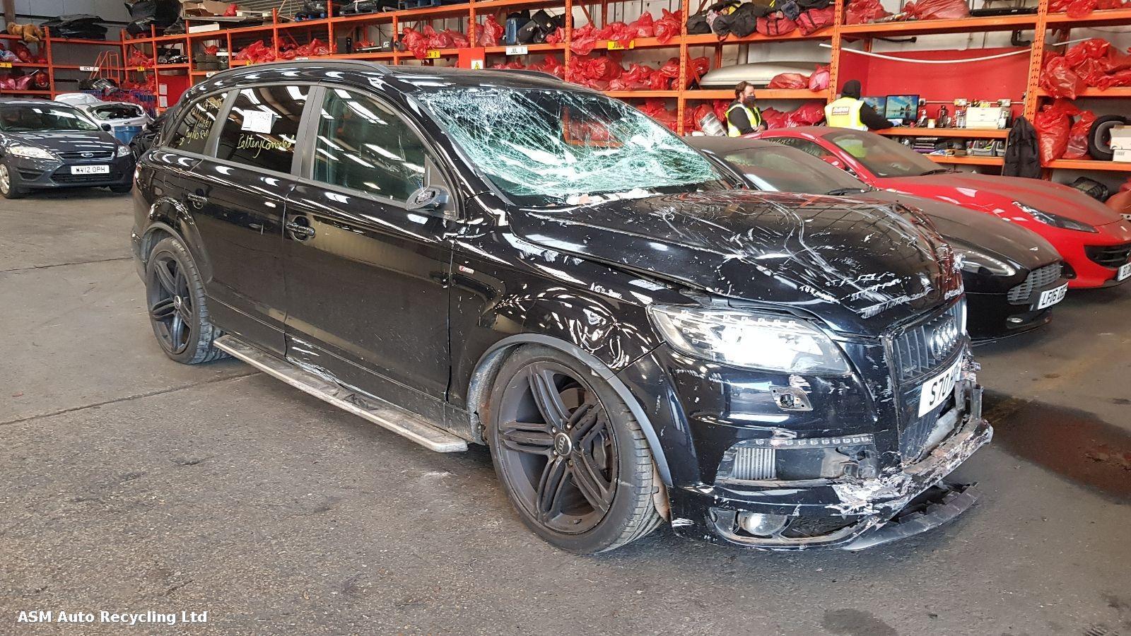 Image for a Audi Q7 2013 5 Door Estate Breaking