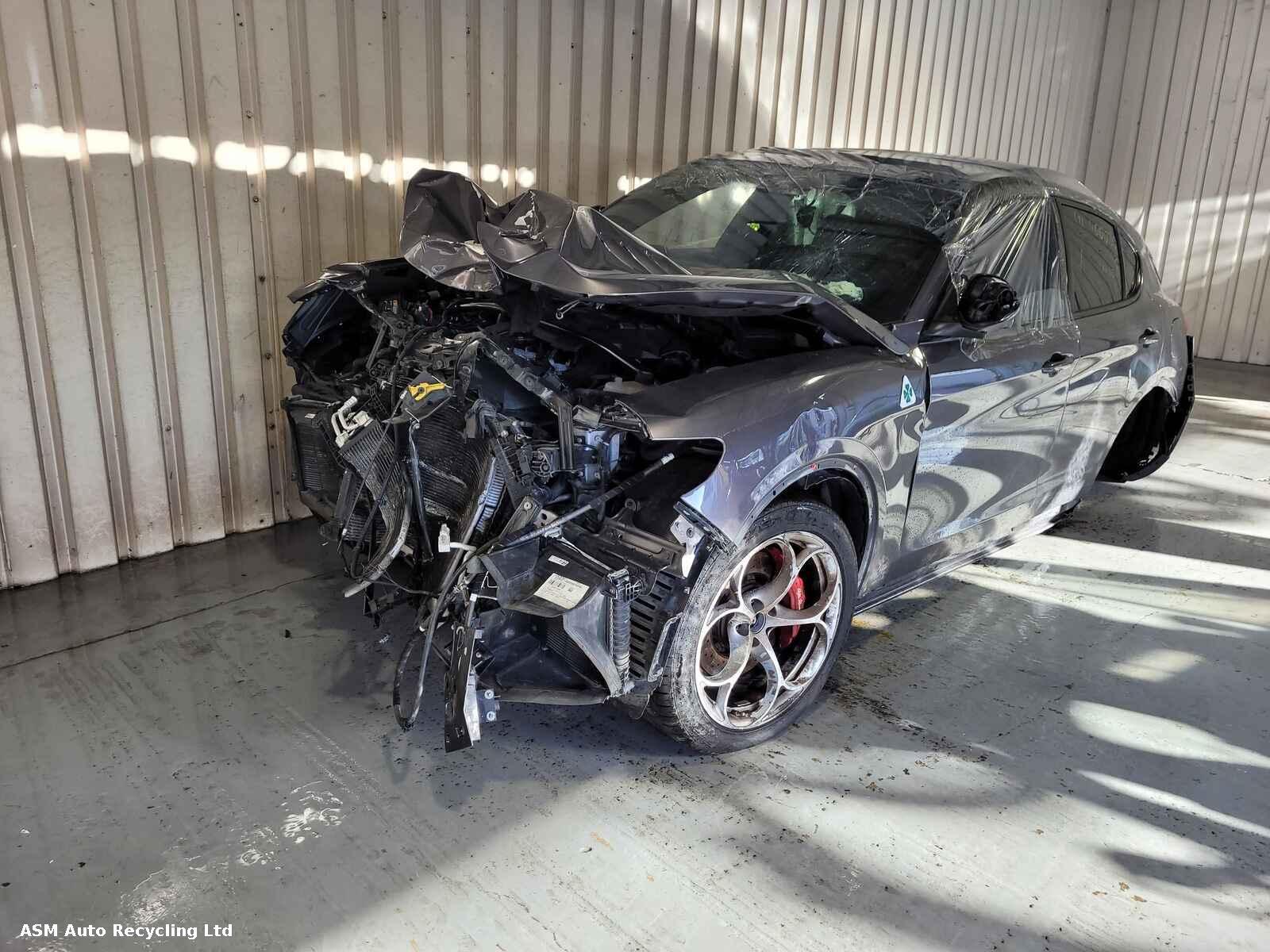 Alfa Romeo Stelvio 2020 5 Door Estate Breaking View Auto part Alfa Romeo Stelvio 2020 5 Door Estate Breaking