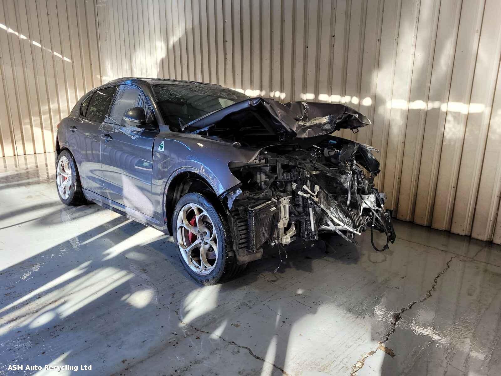 Image for a Alfa Romeo Stelvio 2020 5 Door Estate Breaking
