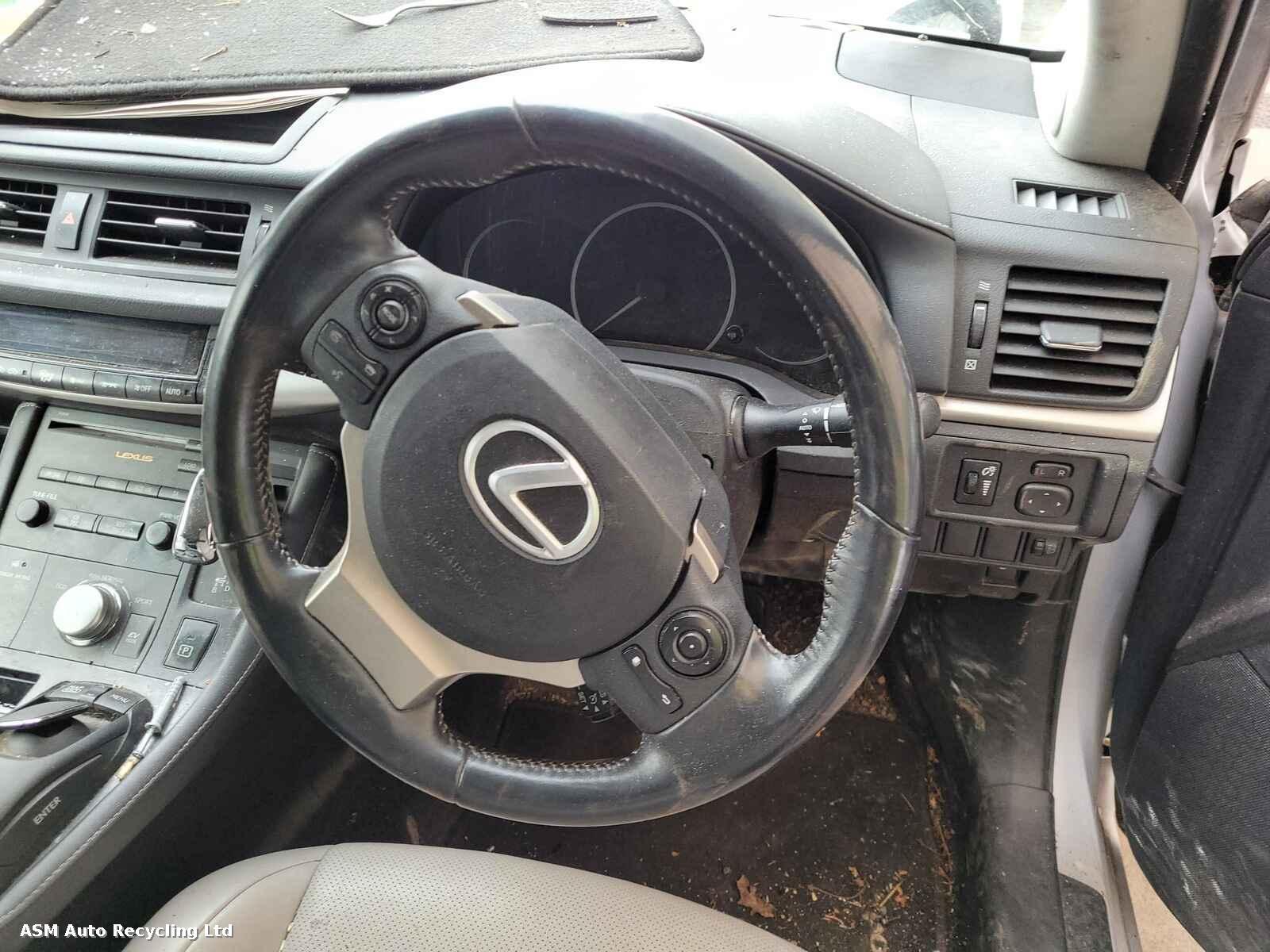 Lexus Ct200 2012 5 Door Hatchback Breaking View Auto part Lexus Ct200 2012 5 Door Hatchback Breaking