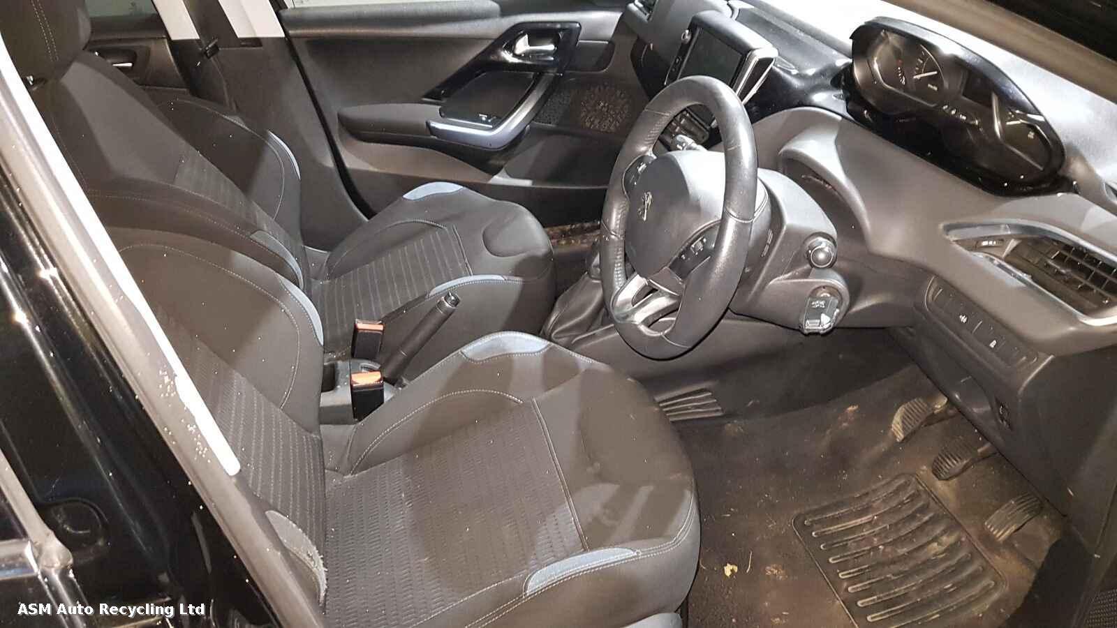 Peugeot 208 2013 5 Door Hatchback Breaking View Auto part Peugeot 208 2013 5 Door Hatchback Breaking