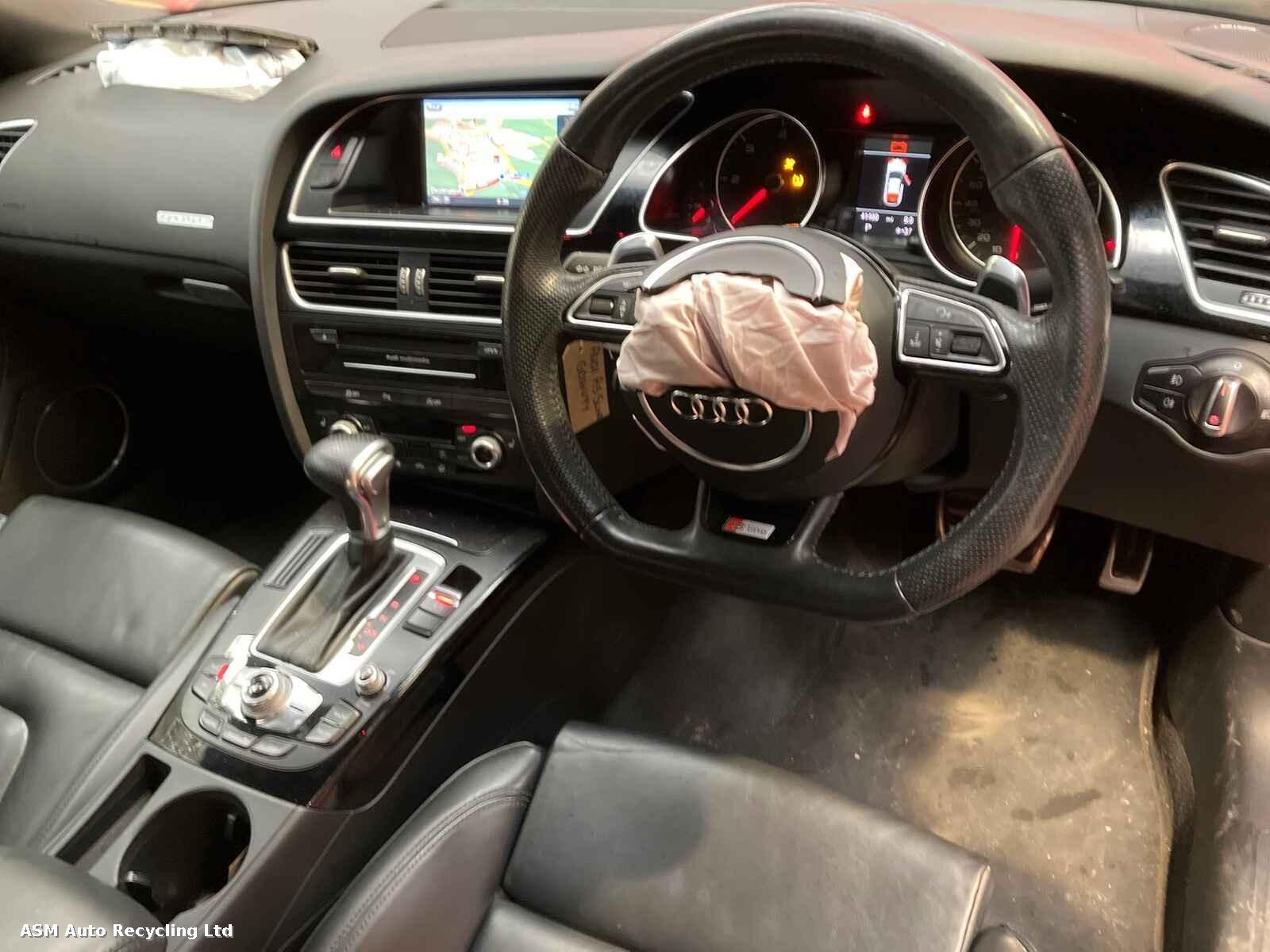 View Auto part Audi A5 2016 5 Door Hatchback Breaking