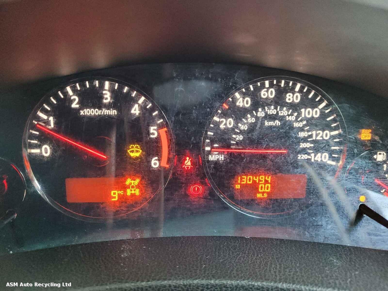 View Auto part Nissan Pathfinder 2013 5 Door Estate Breaking