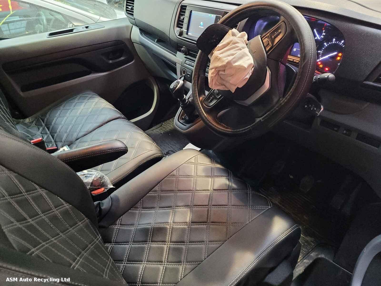 Peugeot Expert 2022 Unknown Van Breaking View Auto part Peugeot Expert 2022 Unknown Van Breaking
