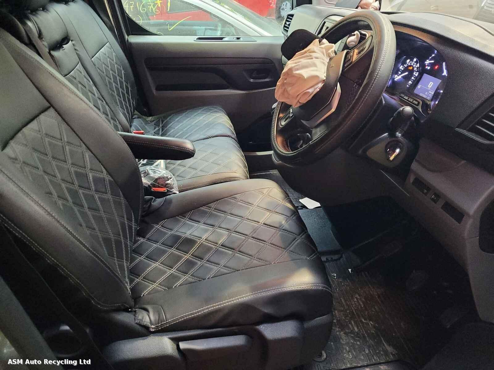 Peugeot Expert 2022 Unknown Van Breaking View Auto part Peugeot Expert 2022 Unknown Van Breaking