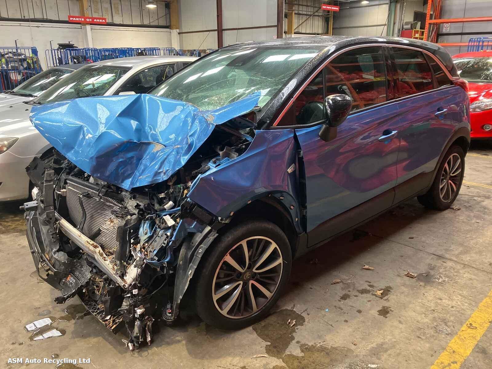 Vauxhall Crossland X 2020 5 Door Hatchback Breaking View Auto part Vauxhall Crossland X 2020 5 Door Hatchback Breaking