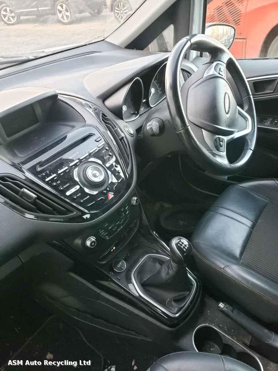 Ford B Max 2013 5 Door Mpv Breaking View Auto part Ford B Max 2013 5 Door Mpv Breaking