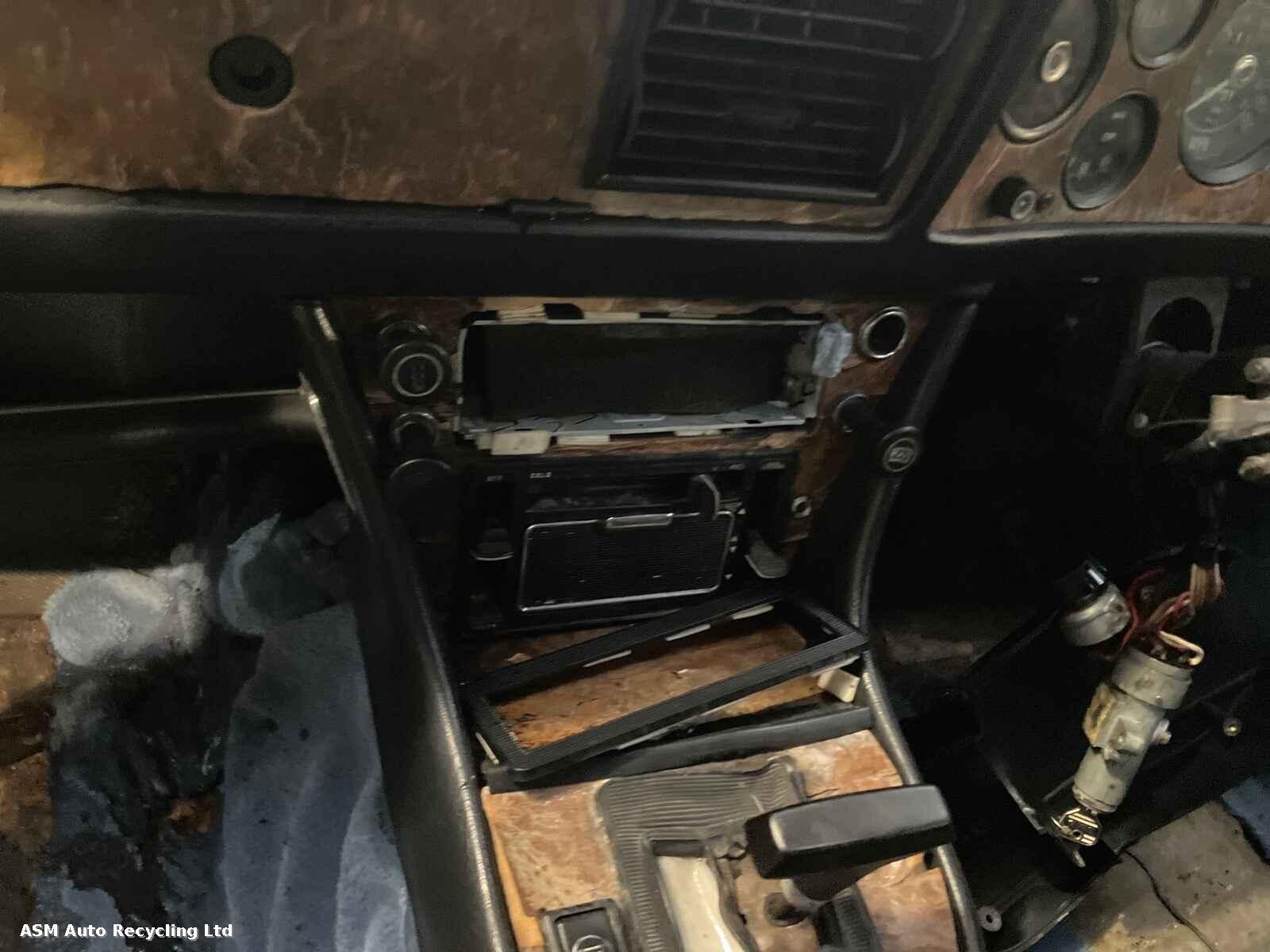 View Auto part Triumph Stag 1970 2 Door Convertible Breaking