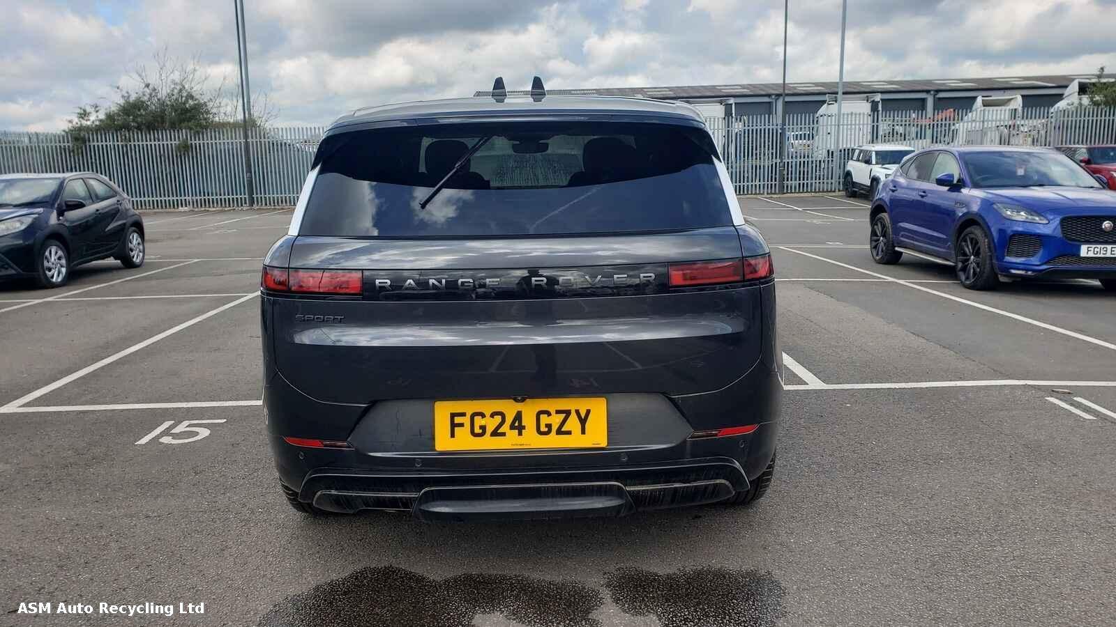 View Auto part Land Rover Range Rover Sport 2024 5 Door Estate Breaking