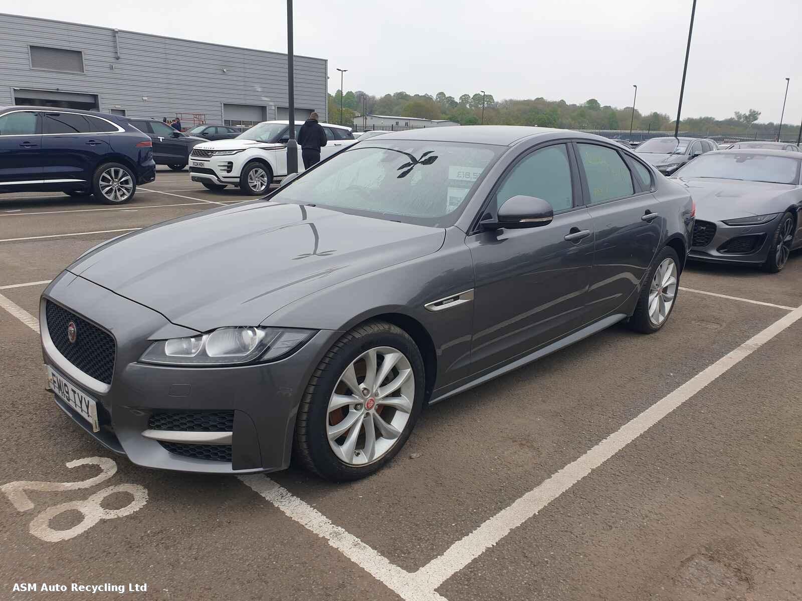 View Auto part Jaguar Xf 2019 4 Door Saloon Breaking