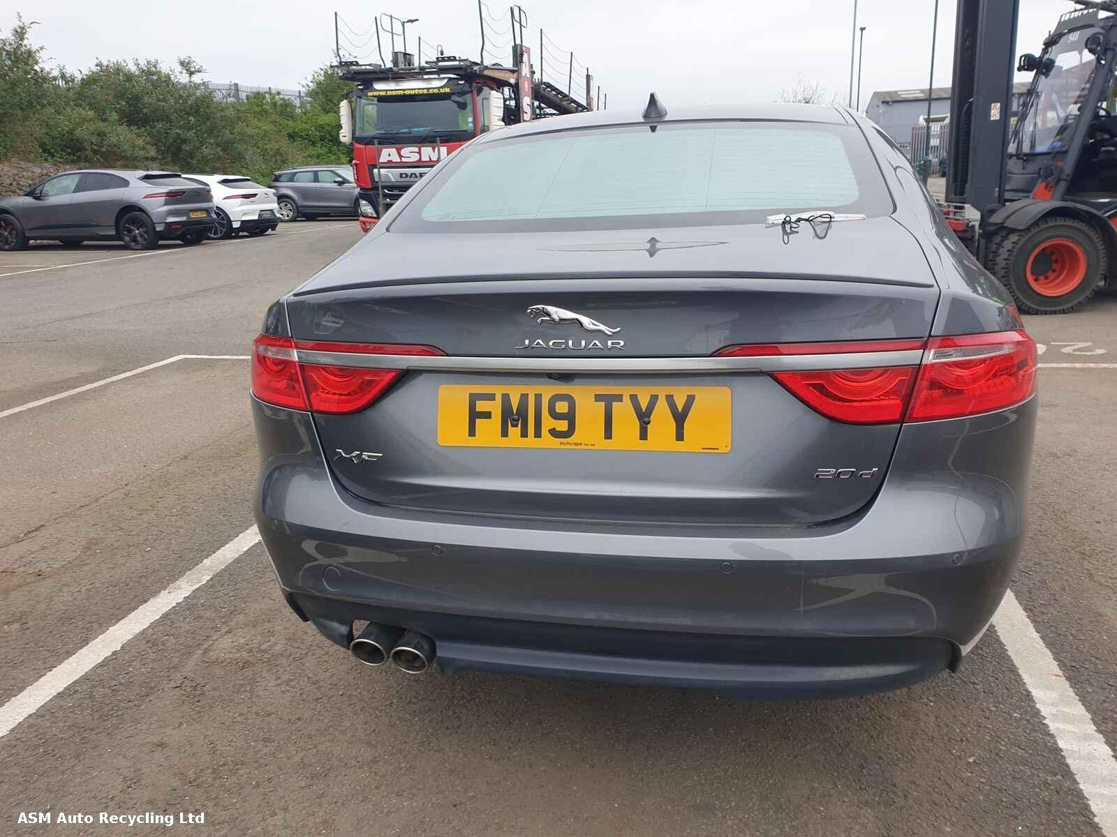 View Auto part Jaguar Xf 2019 4 Door Saloon Breaking