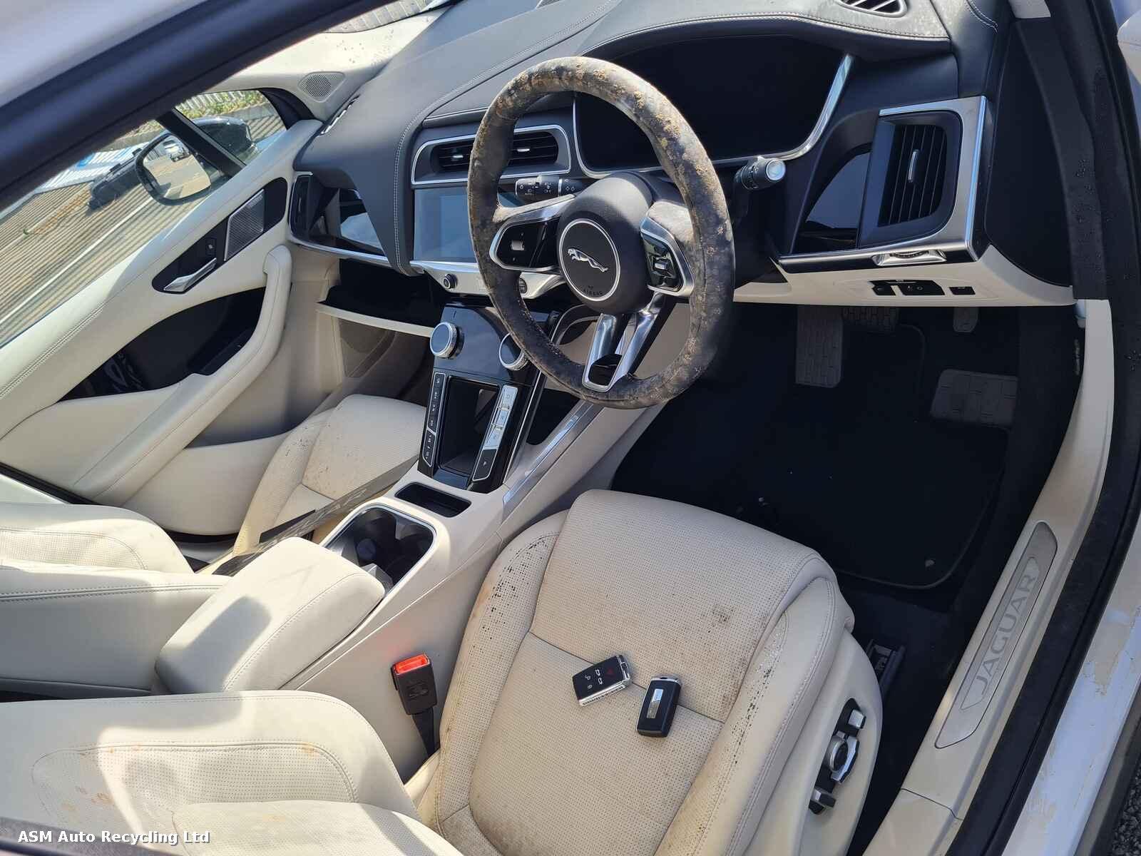 View Auto part Jaguar I-pace 2024 5 Door Hatchback Breaking