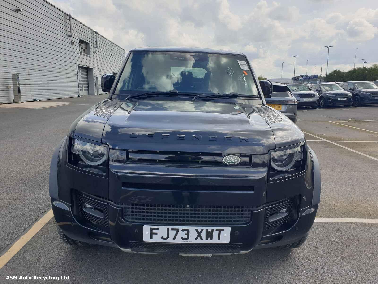 View Auto part Land Rover Defender 2024 5 Door Estate Breaking