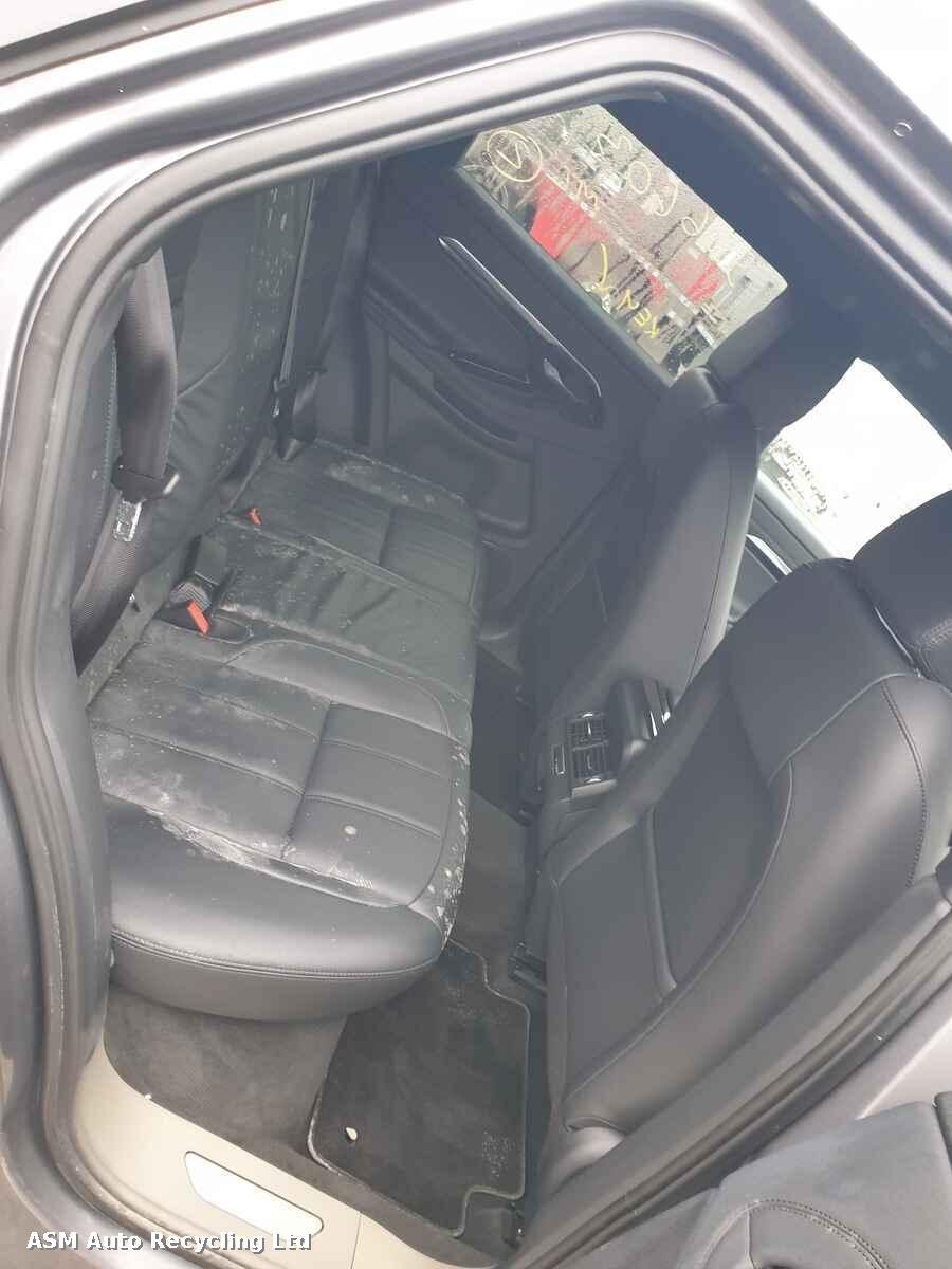 View Auto part Land Rover Range Rover Evoque 2022 5 Door Estate Breaking