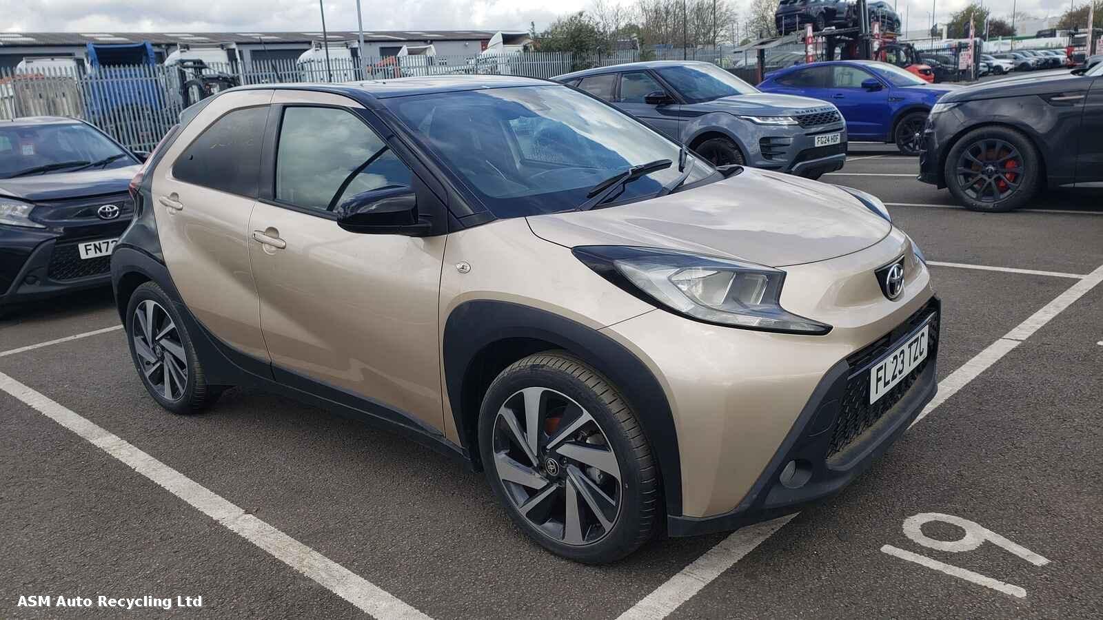 Image for a Toyota Aygo X 2023 5 Door Hatchback Breaking