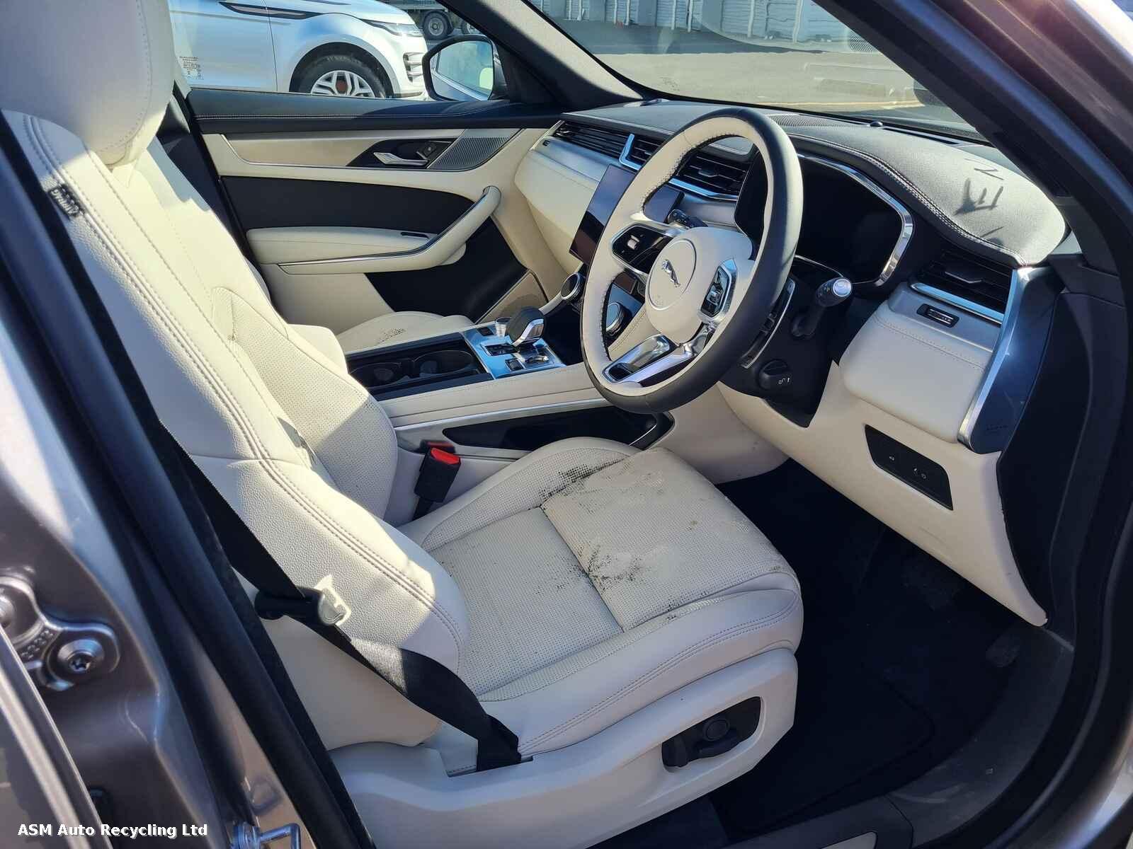 View Auto part Jaguar F-pace 2024 5 Door Estate Breaking