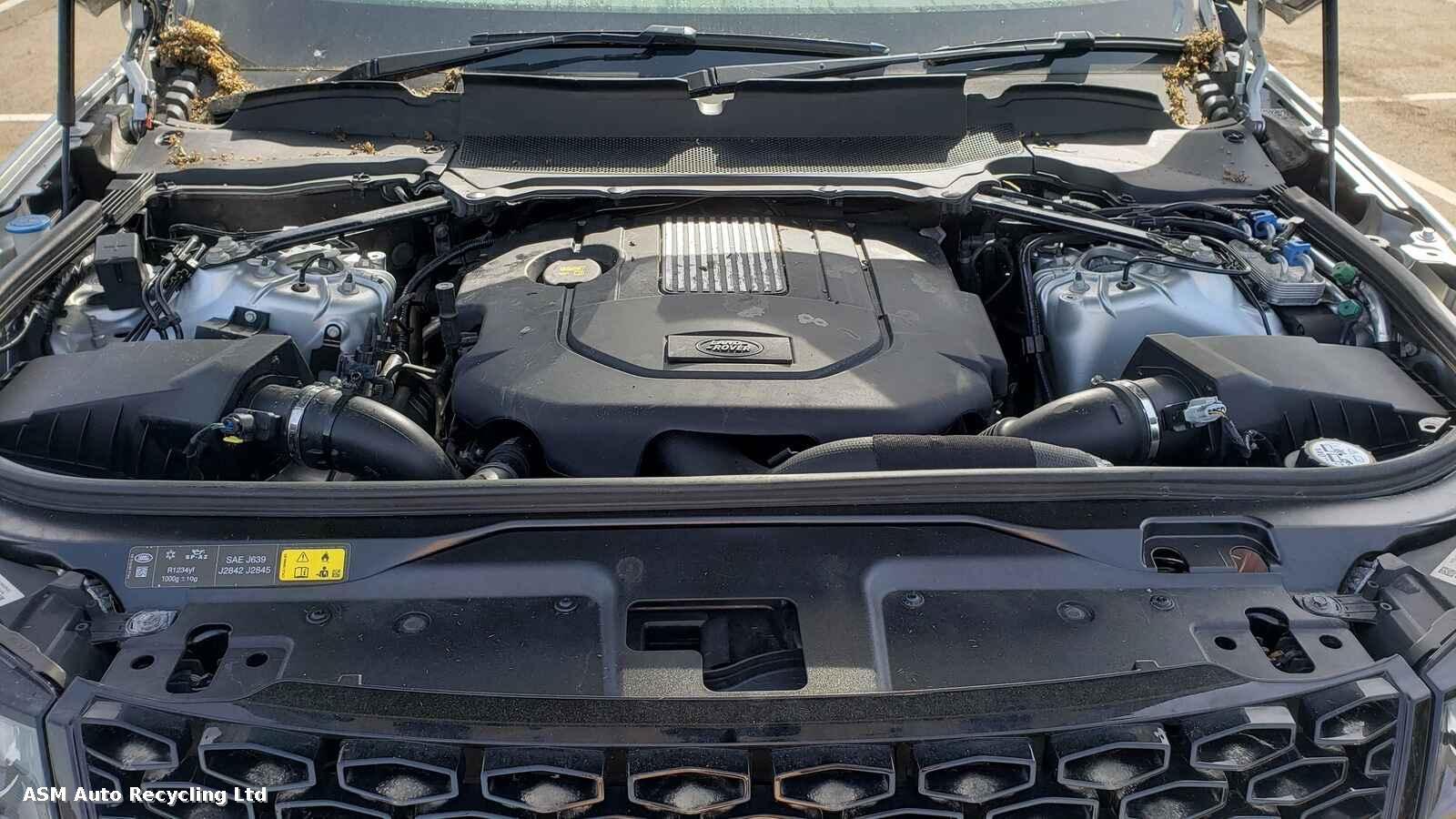 View Auto part Land Rover Discovery 2019 5 Door Estate Breaking