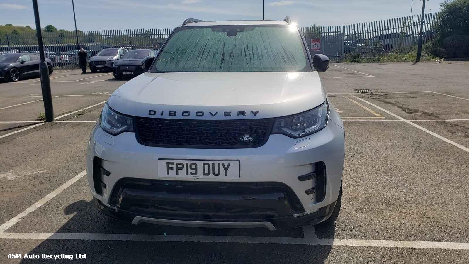 View Auto part Land Rover Discovery 2019 5 Door Estate Breaking
