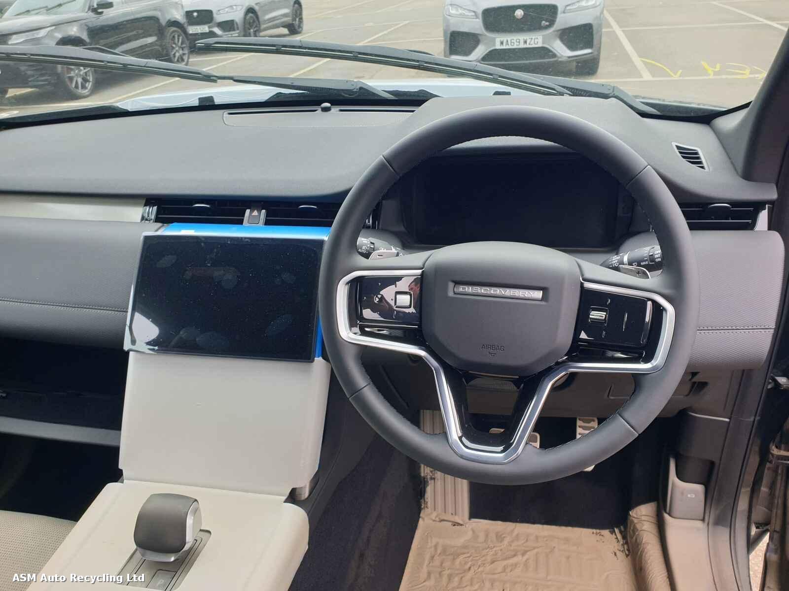 Land Rover Discovery Sport 2024 5 Door Estate Breaking View Auto part Land Rover Discovery Sport 2024 5 Door Estate Breaking
