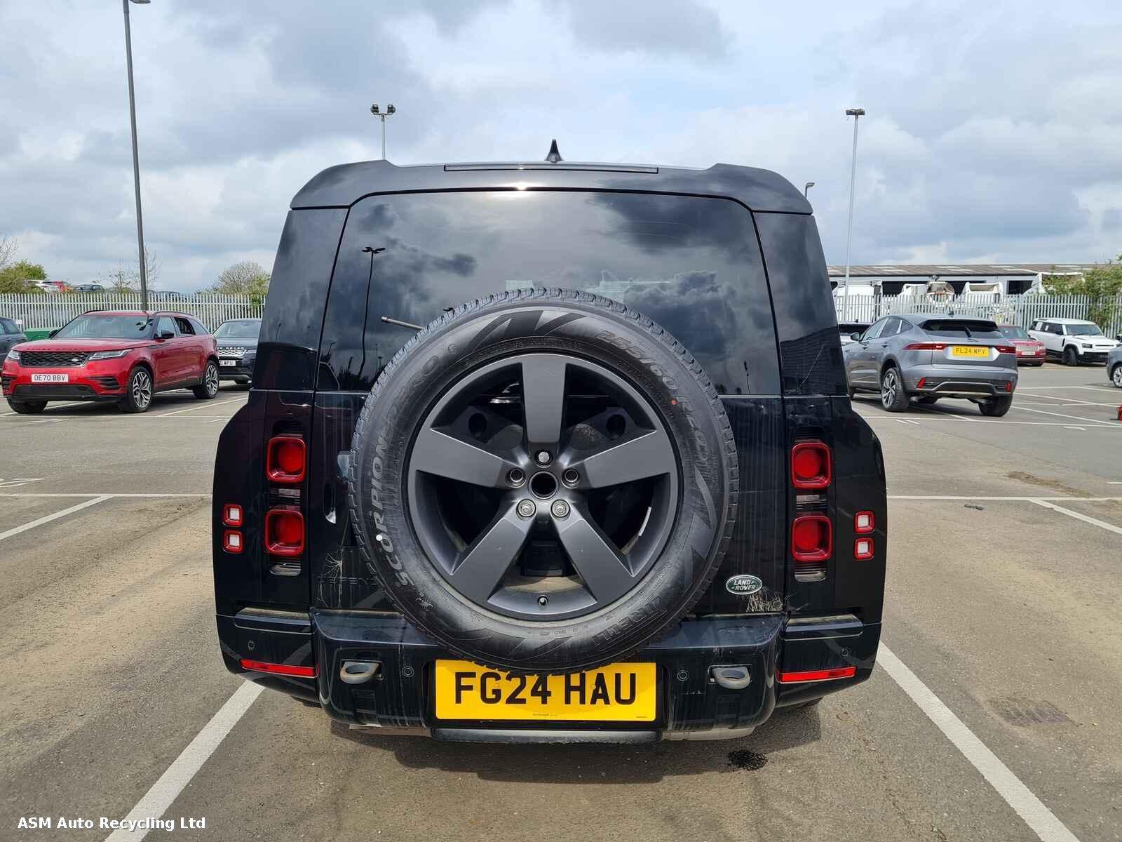 View Auto part Land Rover Defender 2024 5 Door Estate Breaking