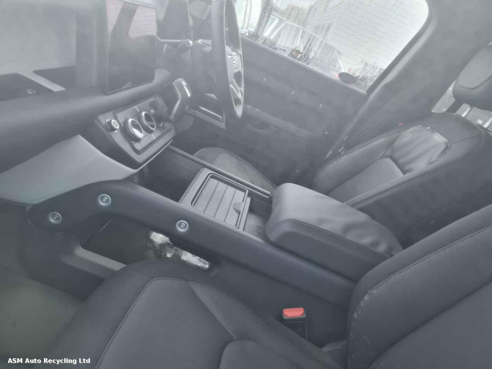 View Auto part Land Rover Defender 2024 5 Door Estate Breaking