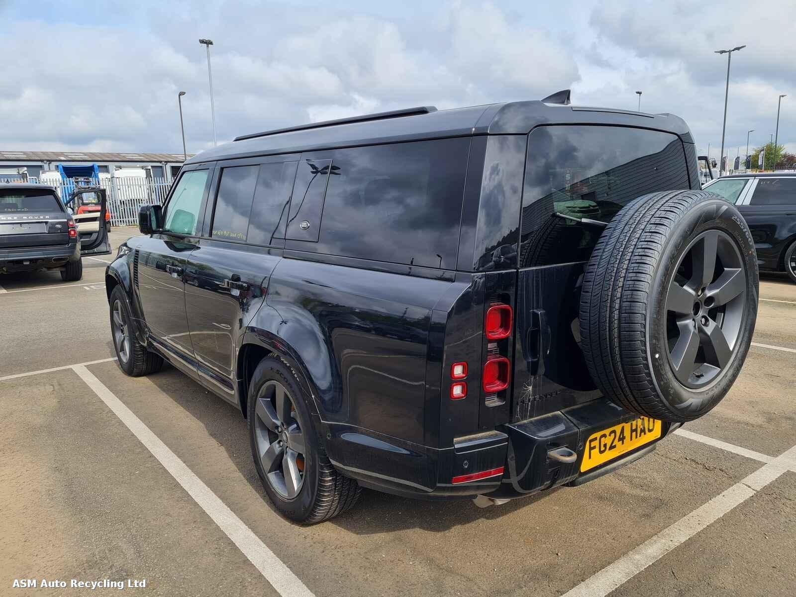 View Auto part Land Rover Defender 2024 5 Door Estate Breaking